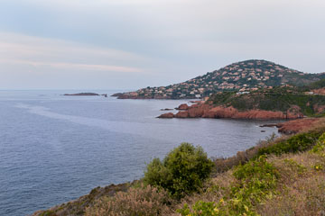 Looking west towards Agay and Saint-Raphal