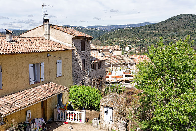 Looking down from the 'Place de l'Église'