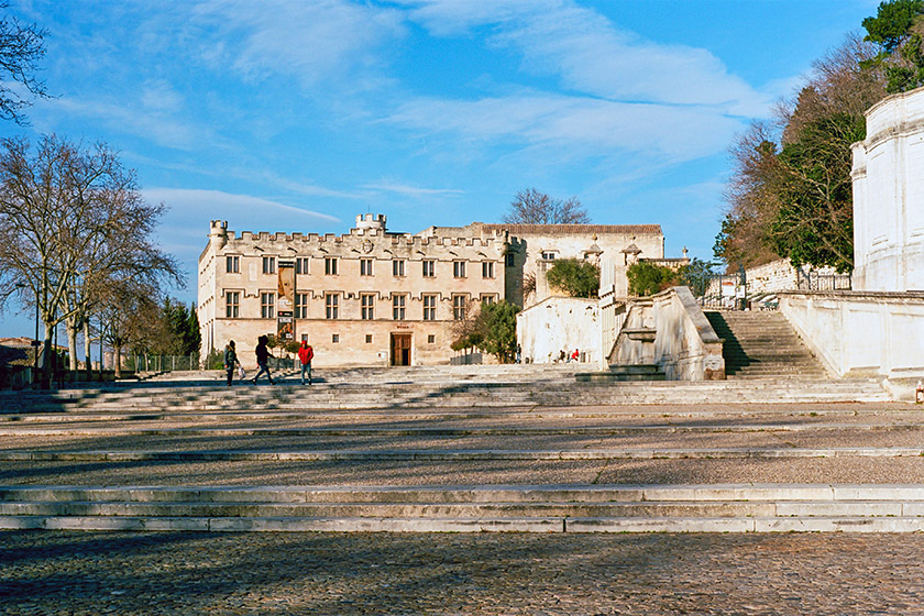 On the Place du Palais, looking north