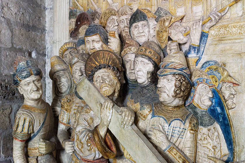 Sculpture of Christ on the way to Golgotha