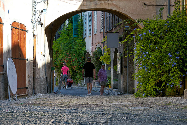 Looking from the church to the 'Place des Arcades'