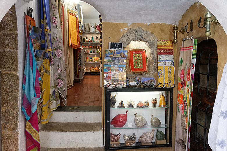 Souvenir shop display
