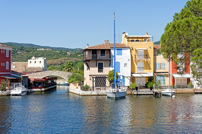 As varied as the buildings, no two bridges are alike