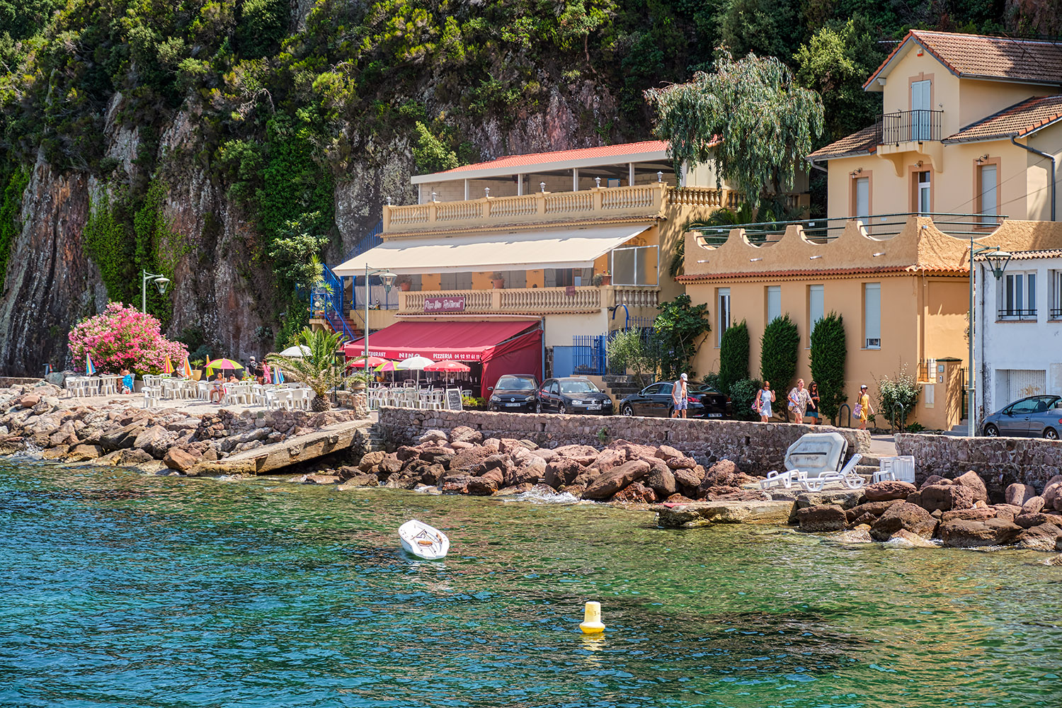 Arriving at our next stop, Théoule-sur-Mer