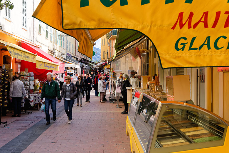 On the 'Rue Saint-Michel'