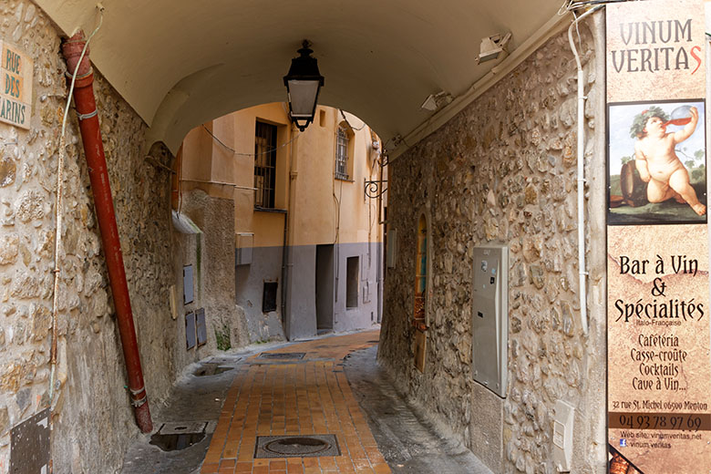 The partially covered 'Rue des Marins'