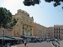 Place du Palais