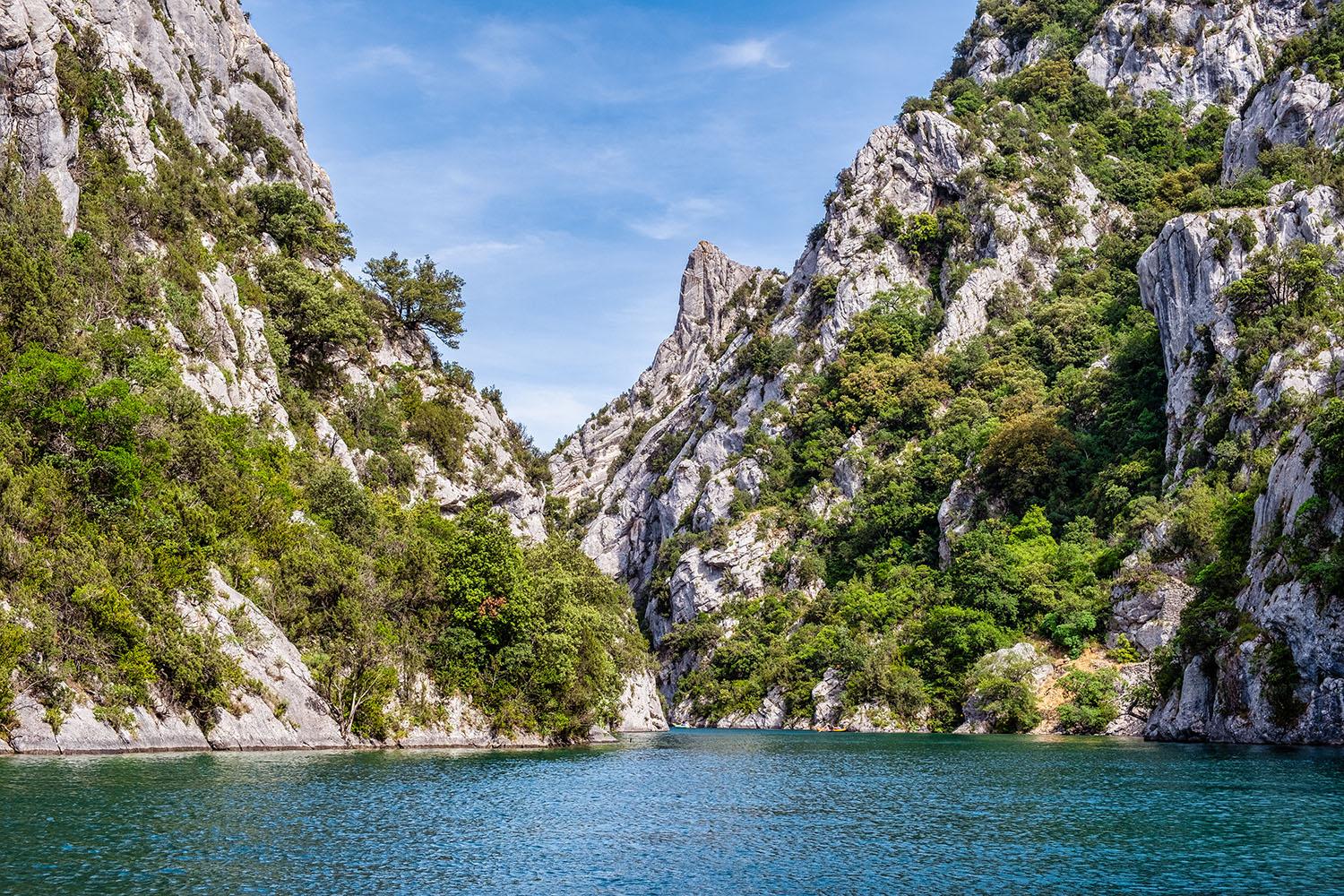 Making our way through this wonderful landscape in our rented electric boat