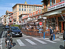 Rue Saint-Franois de Paule