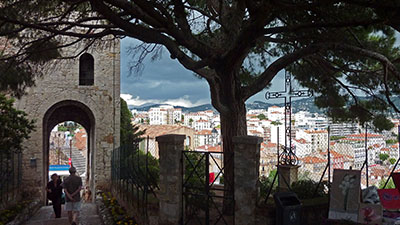 On the 'Place de la Castre'