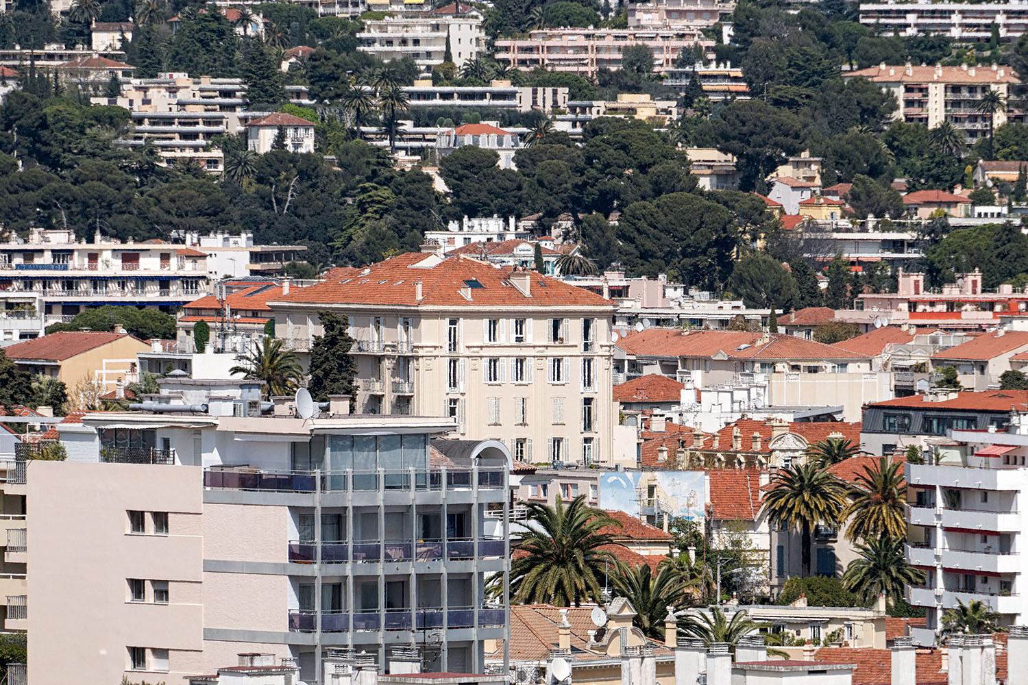 Zooming in for a closer look: we live on the top floor of the tan building in the center