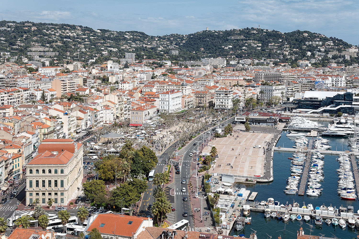 Looking into the heart of Cannes, town hall on the left, harbor and casino on the right