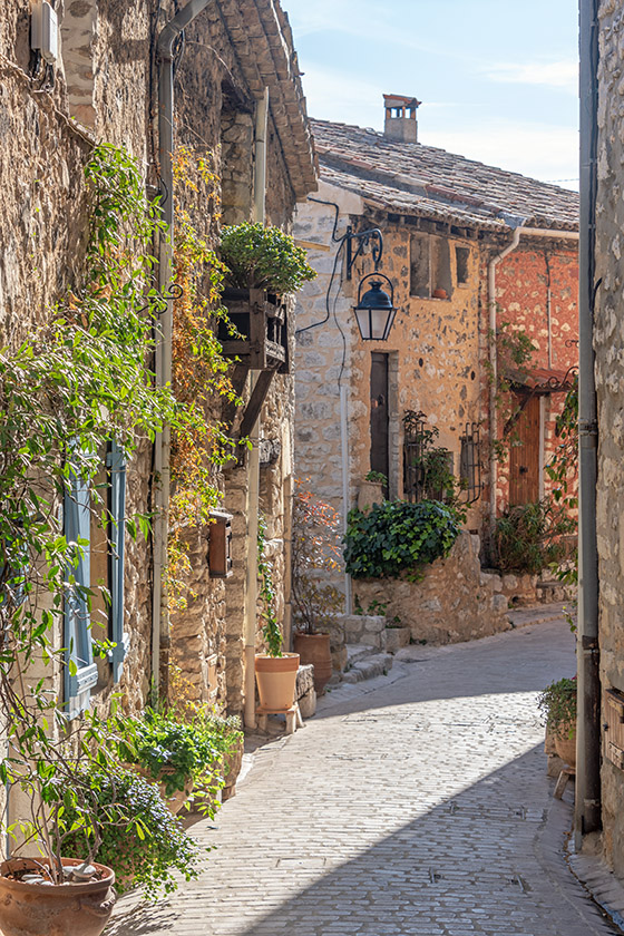 Strolling along the "Grand' Rue"