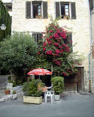 Street café