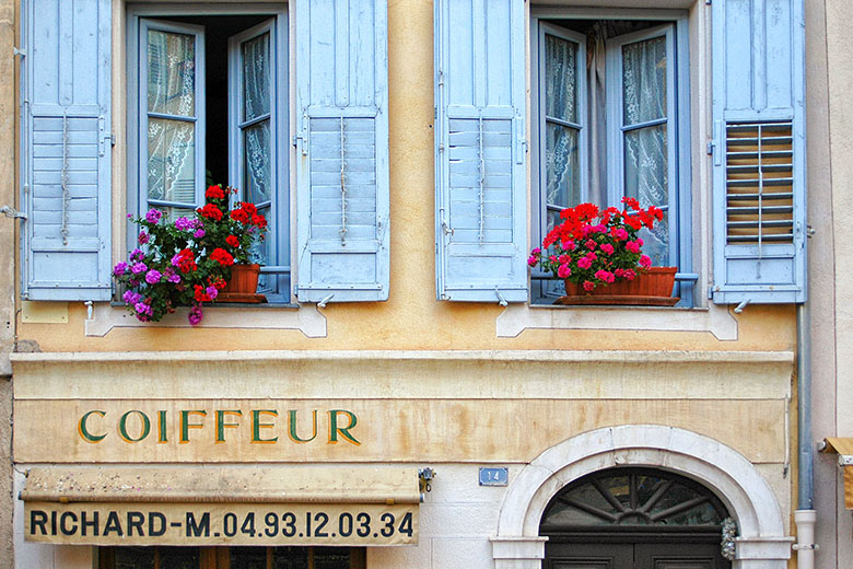 Valbonne people love plants and flowers!