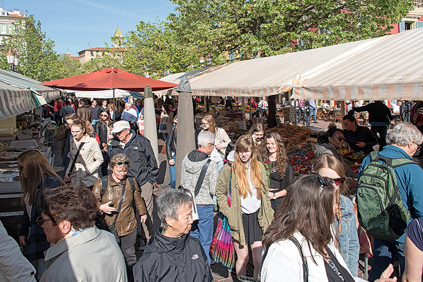 Back on the 'Cours Saleya'