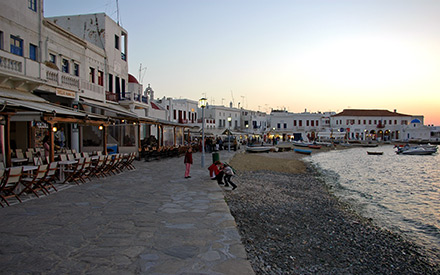 Evening in Mykonosos