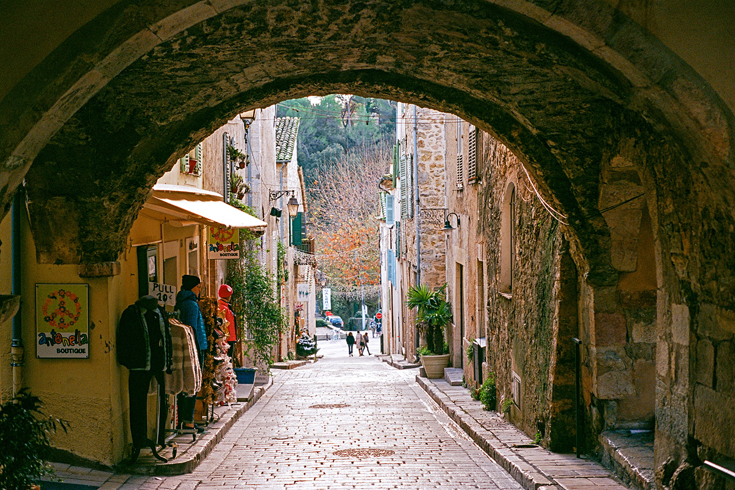 Valbonne, looking down the 'Rue Grande'