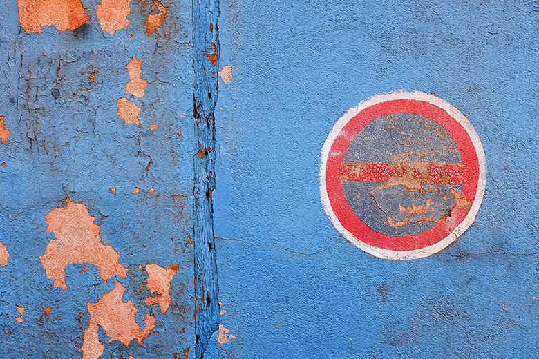 No parking: paint peeling