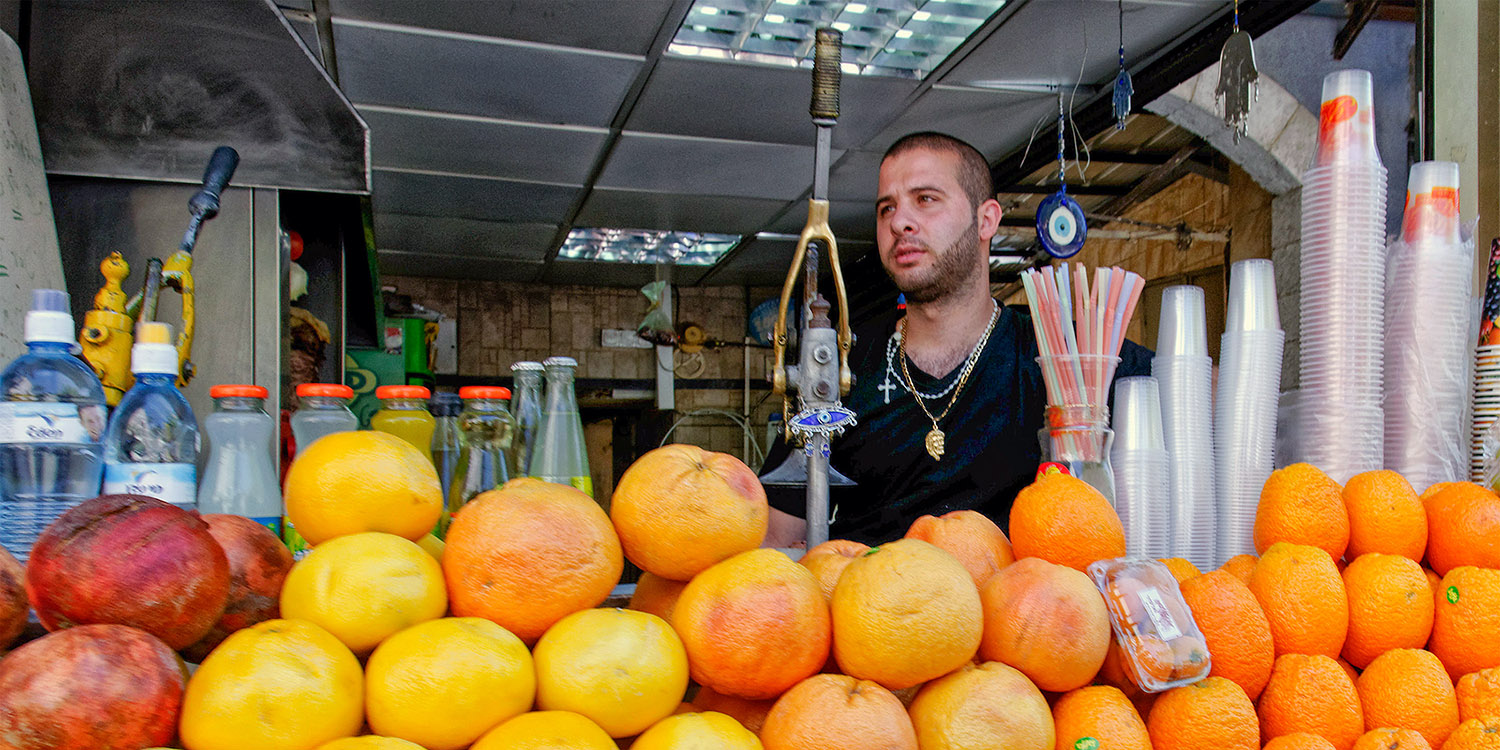 Fruit Juice Vendor