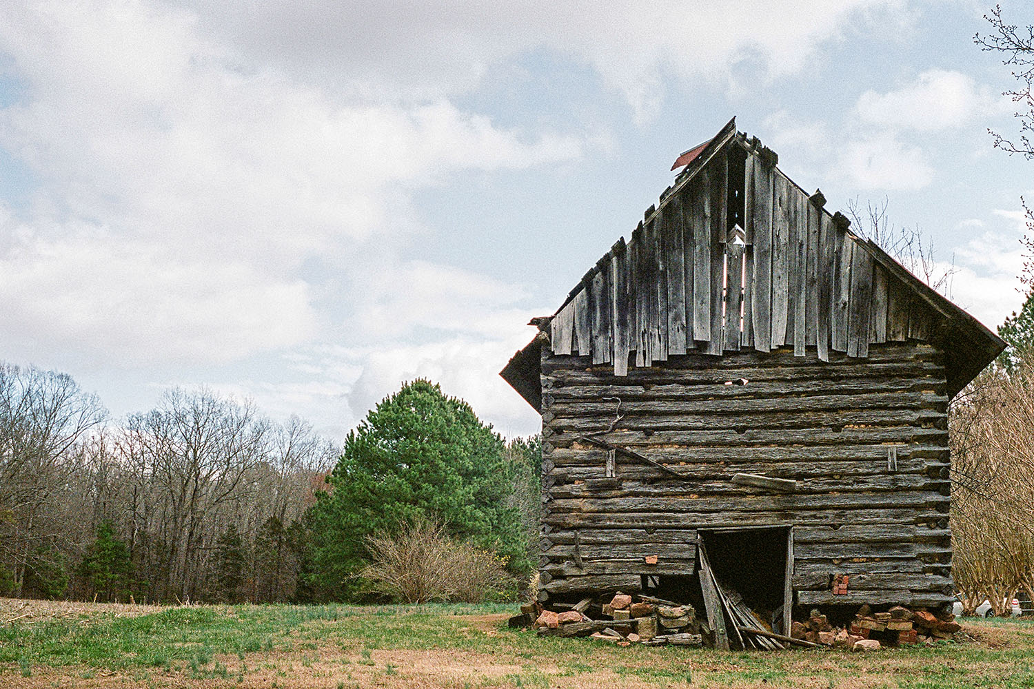 Old barn on Whippoorwill Lane