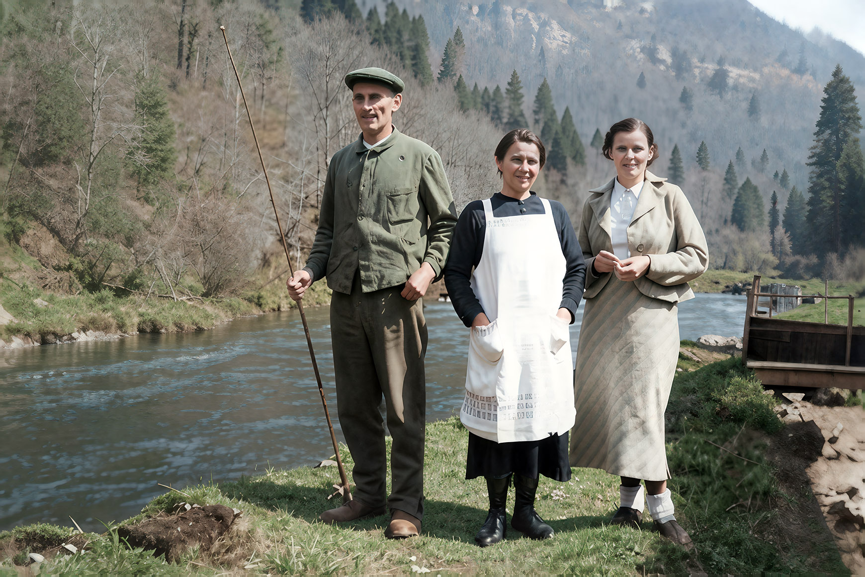 After processing, Husband, wife, and daughter (1936)