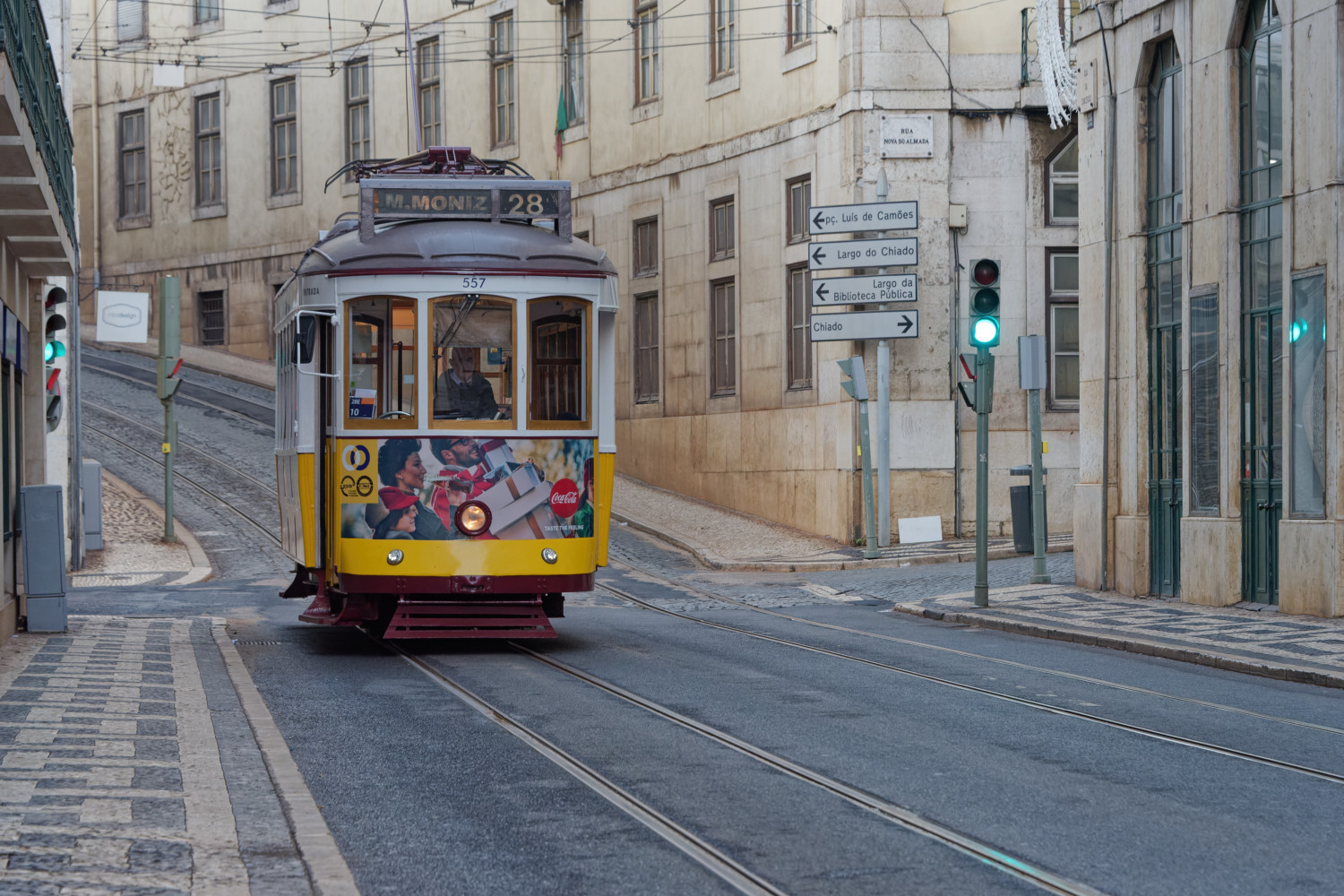 Iconic line-28 streetcar