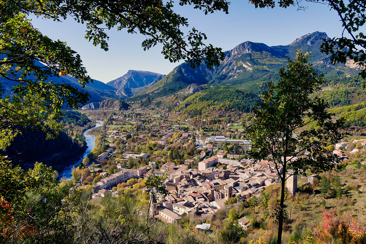 On the way up to 'Notre Dame du Roc'