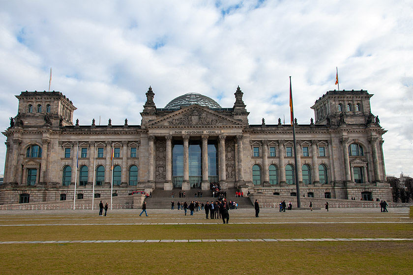 Berlin, Germany, Reichstag, 27mm (original with right side extended