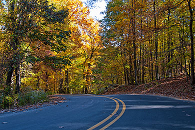 Pilot Mountain Road (390x260)