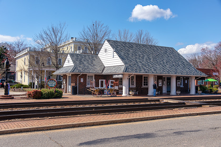 The Ashland station and visitor center