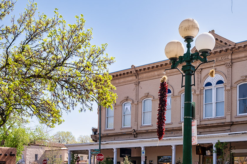 Building on Old Santa Fe Trail