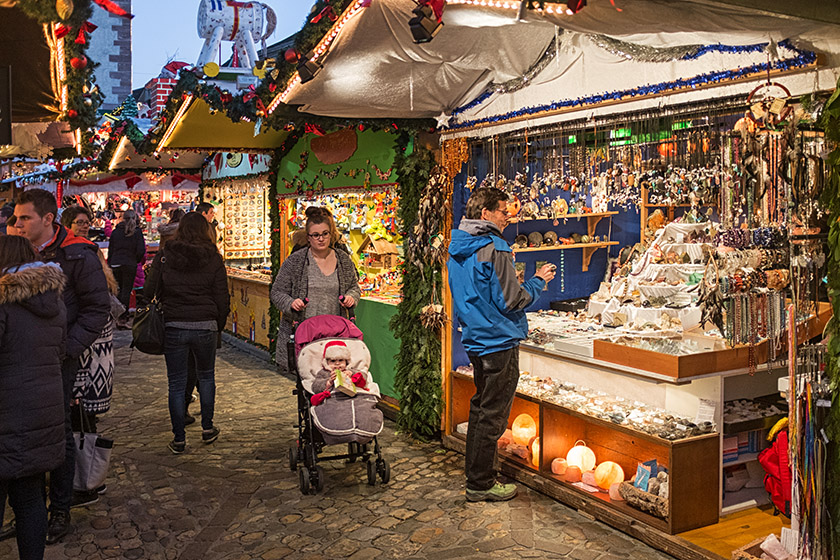 Christmas market on 'Barfüsserplatz'