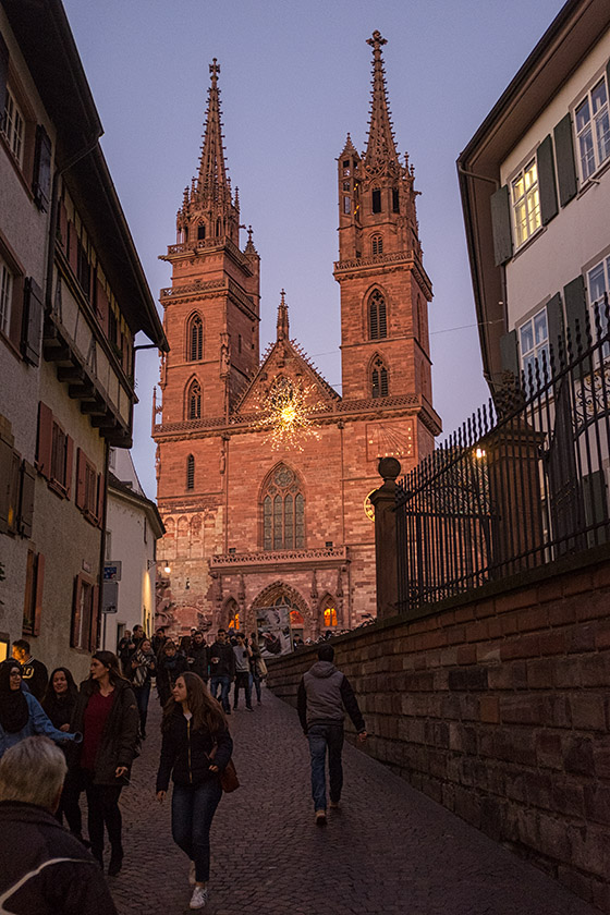 Ascending the 'Münsterberg' to the cathedral