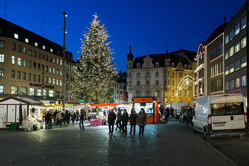 The Christmas tree on 'Marktplatz' (Market Square)