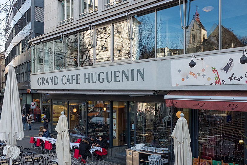 The ideal meeting point in the heart of Basel... since 1936!