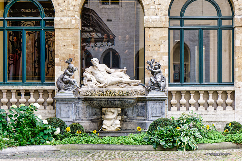 Sculpture 'l'Escaut' by Pierre-Denis Plumier