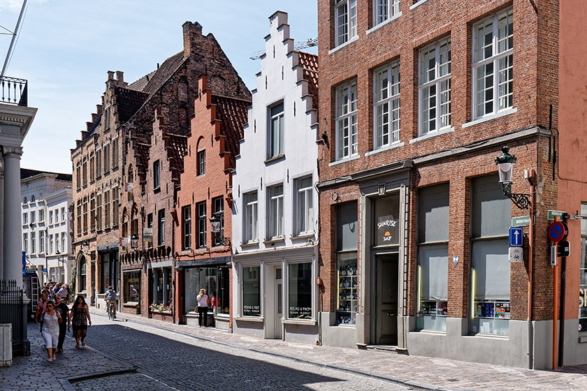 On 'Hoogstraat' (High Street) on the way back to the center