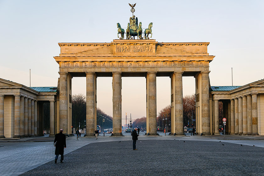 Early sun on the Brandenburg Gate