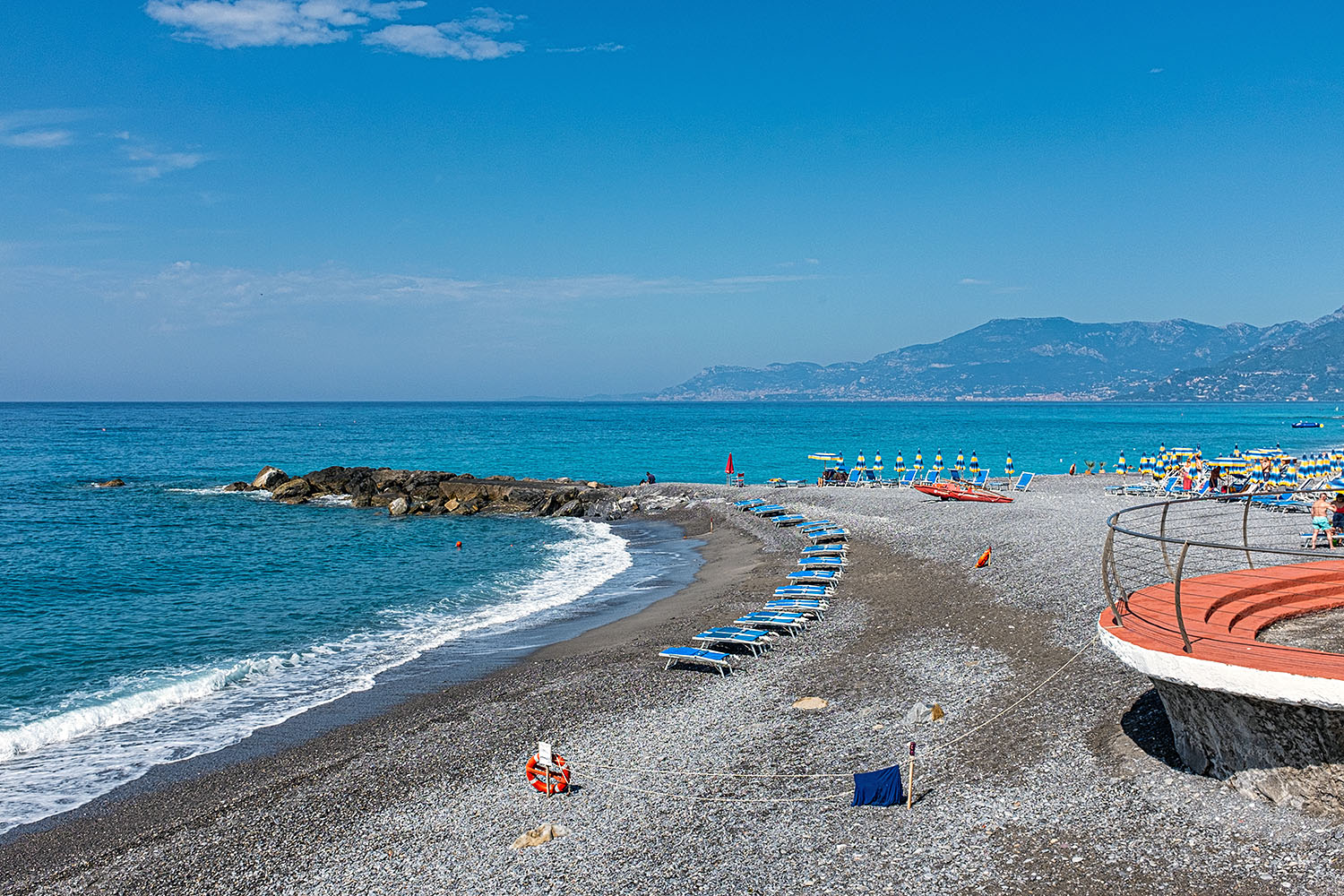 At the western end of the 'Lungomare Argentina', Bordighera's seaside promenade