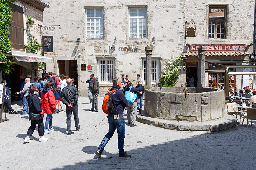 The 'Grand Puits' (great well) was built in the 14th century