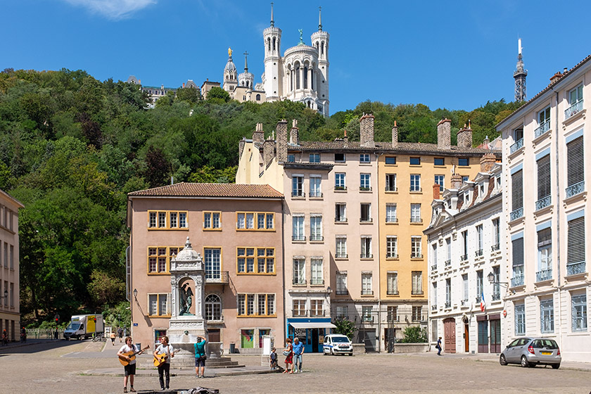 The 'Place Saint-Jean' in front of the cathedral