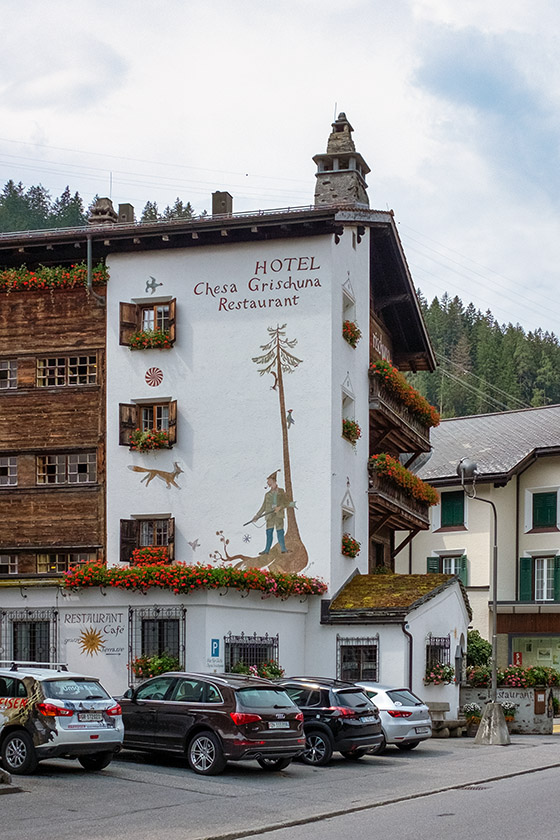 The Chesa Grischuna hotel