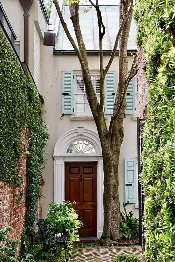 Recessed door off King Street