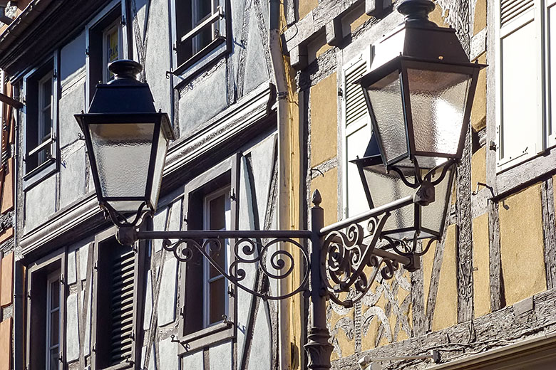 'Rue Vauban' street lights