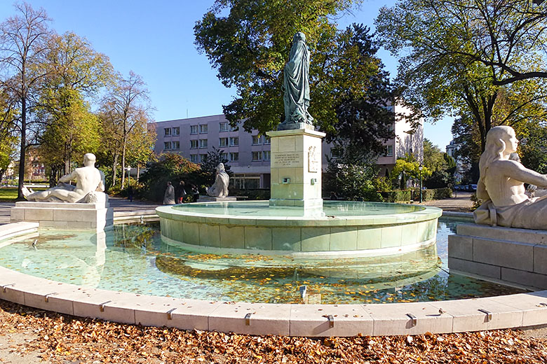 The Bruat fountain by Bartholdi