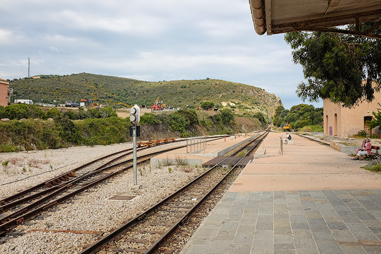 Waiting for the train to Calvi