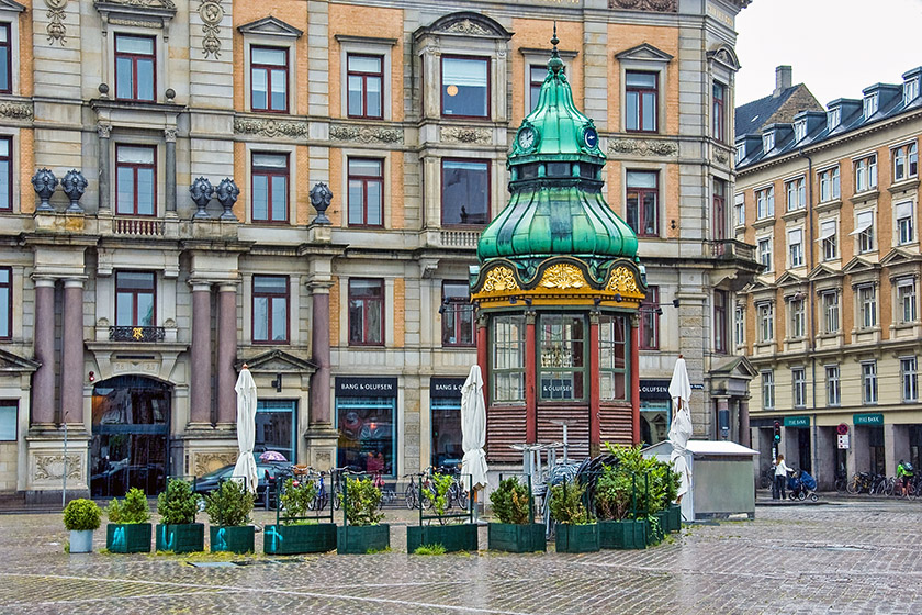 Back on Kongens Nytorv