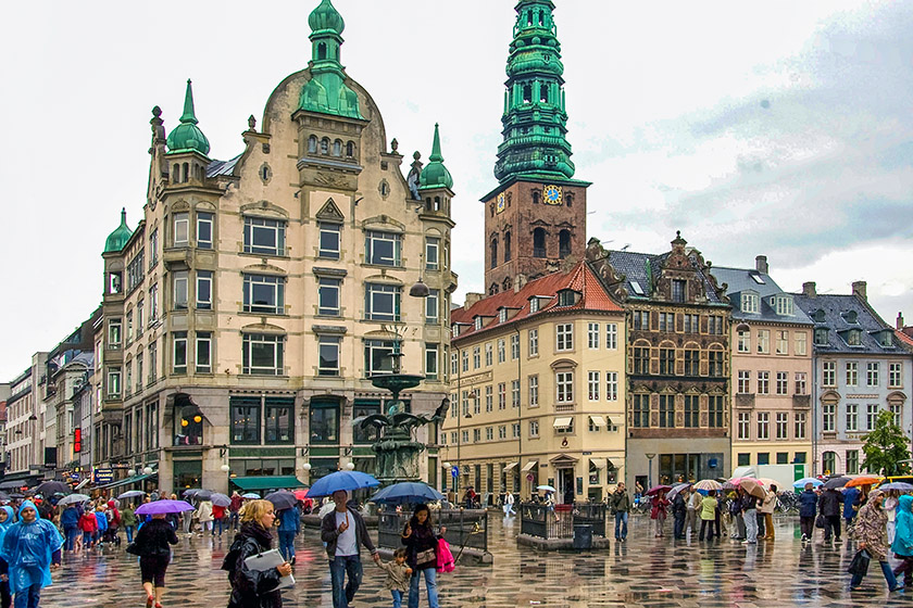 The square Amagertorv...