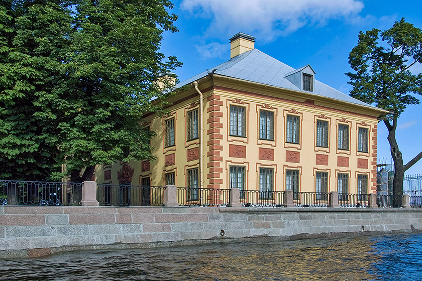 Peter the Great's Summer Palace